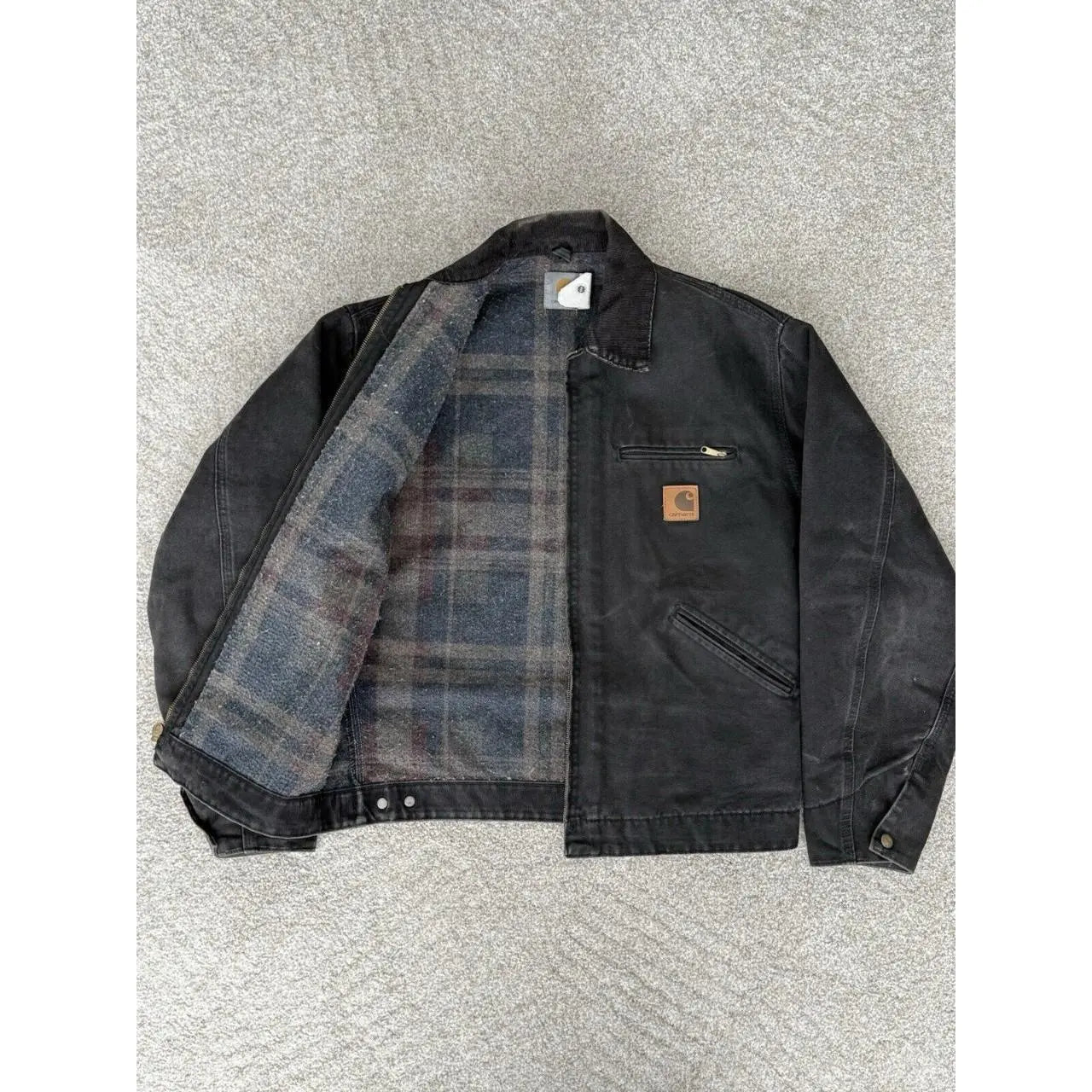 Carhartt Men’s Black Top Vintage Carhartt