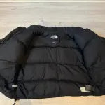 The North Face 700 Men’s Puffer Jacket – Black (Medium) 🏔️