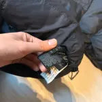 The North Face 700 Men’s Puffer Jacket – Black (Medium) 🏔️